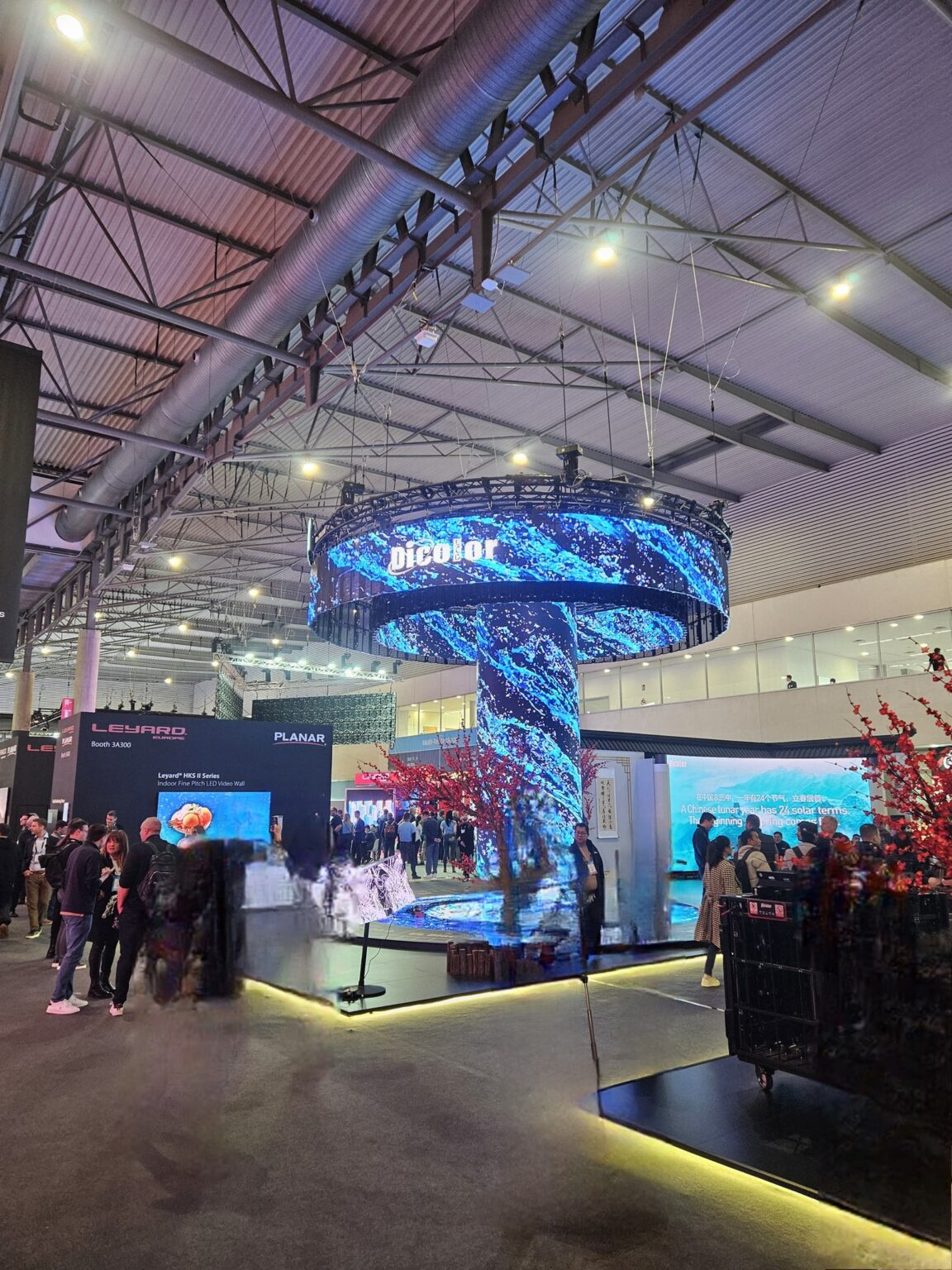 Targi ISE Barcelona 2025 - POSITIVE Digital Signage